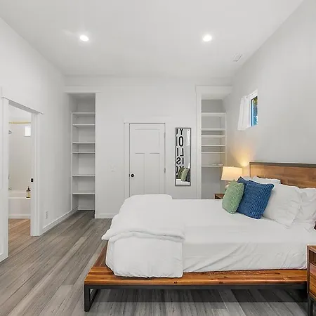 Apartamento Walk To The Waterfront - Charmwood House In Tacoma